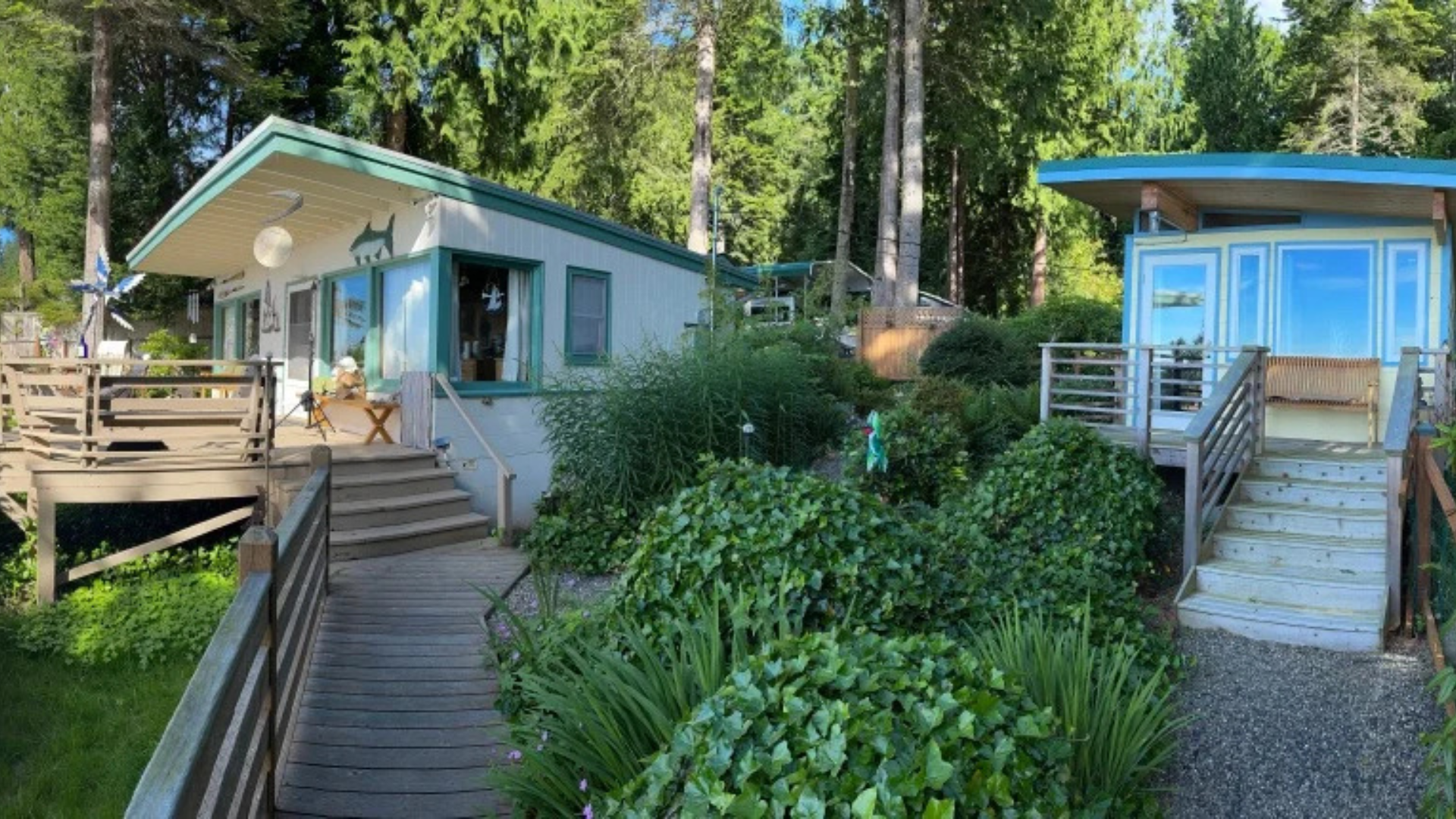 A Waterfront Retreat | Modern Shed